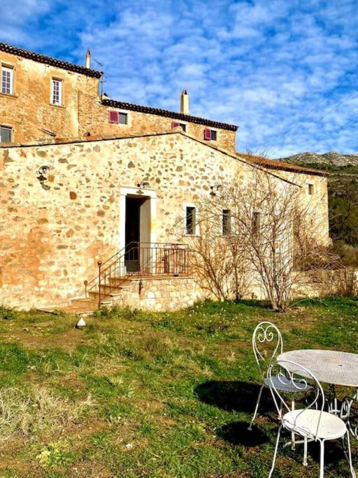 Maison A Aix En Provence Au Pied De La Sainte Victoire Beaurecueil Exterior foto